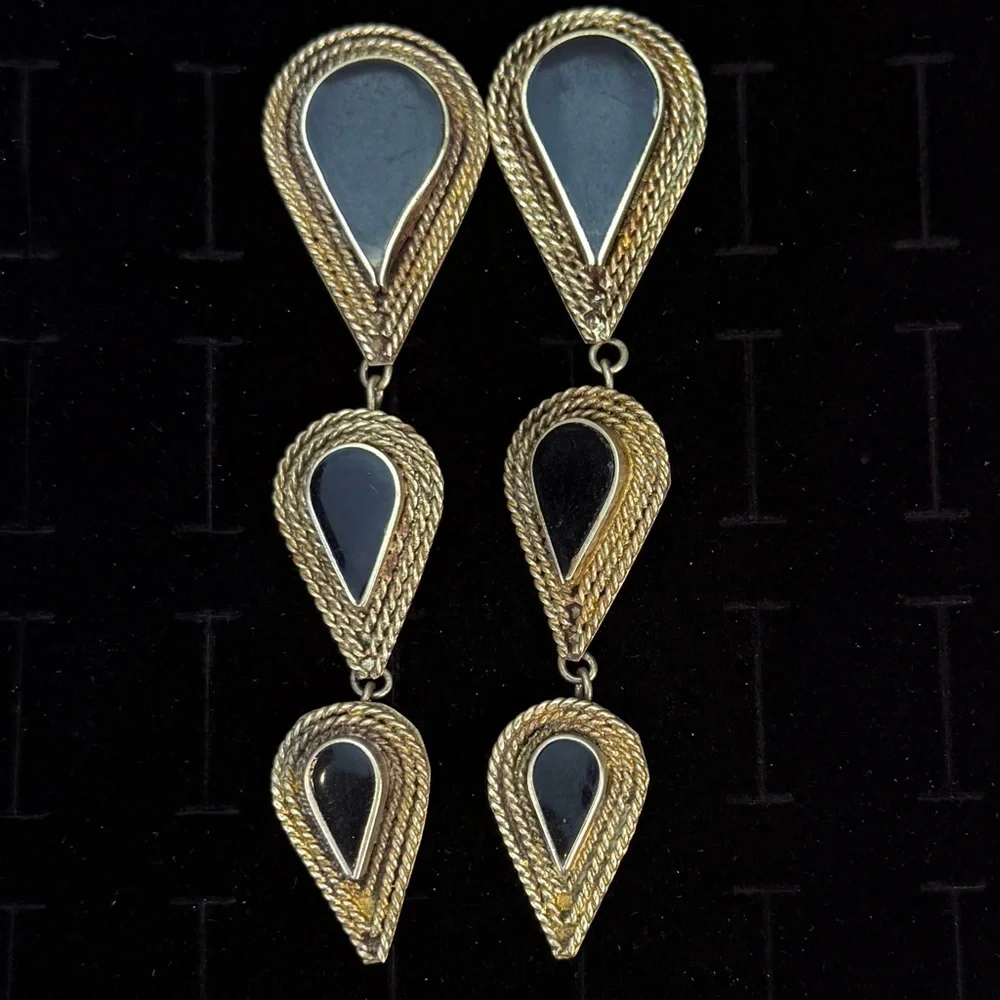 Gorgeous, vintage weighted, Silvertone and black costume long pierced earrings